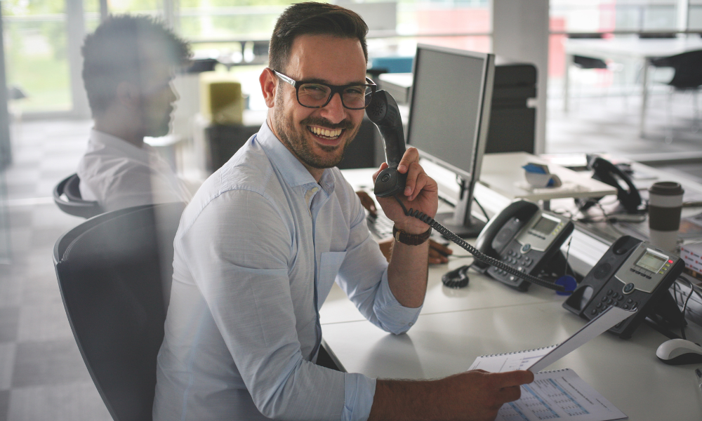 Kundenberater am Telefon